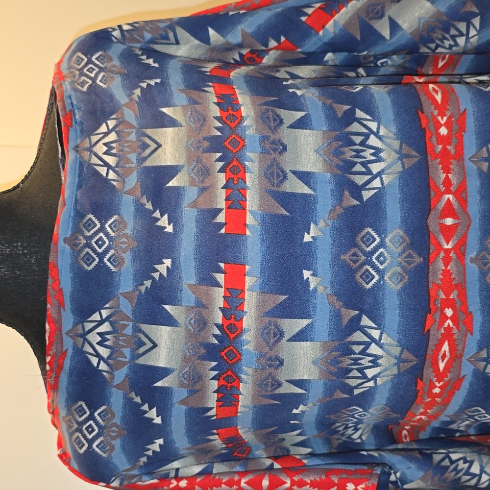 Blouse - Picture 2 of 3